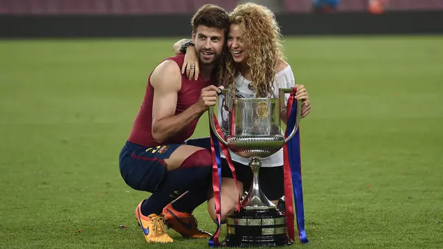 Shakira Mencuri Perhatian di Turnamen Tenis Internasional