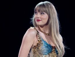 Taylor Swift Mengumumkan Tur Dunia 2025