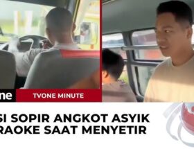 Sopir Bus Nyanyi untuk Penumpang di Tengah Perjalanan